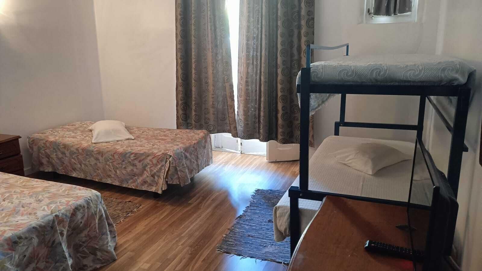 Residencial Marisela – Twin Room photo 4