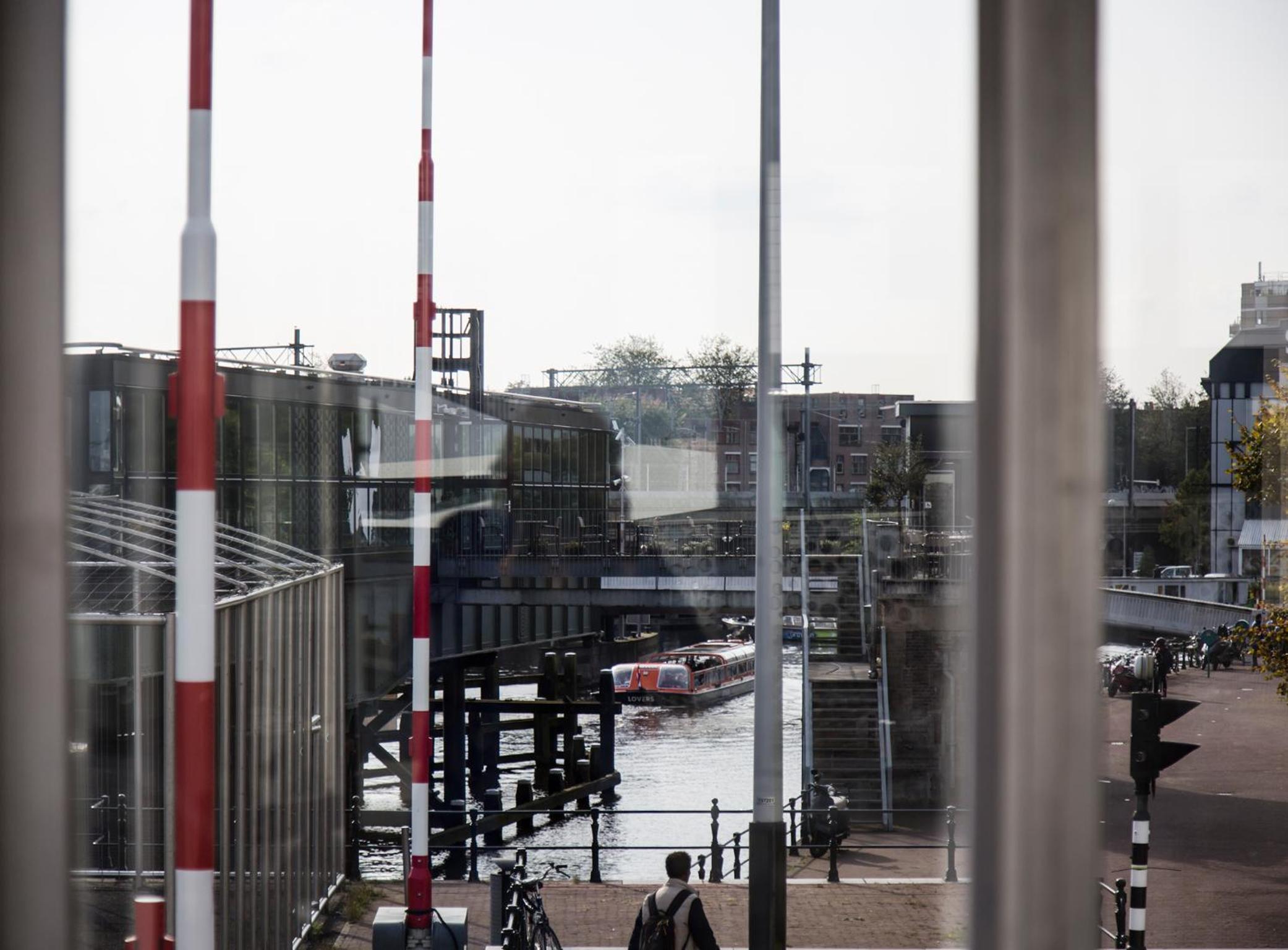 SWEETS – Westerdoksbrug photo 5