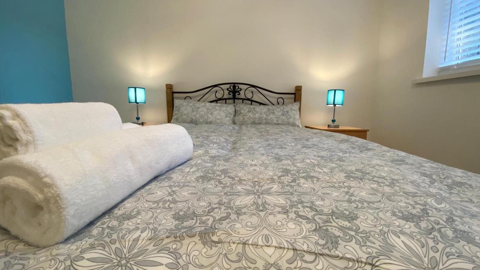 Grand Heights Suites – Deluxe Double Room photo 9