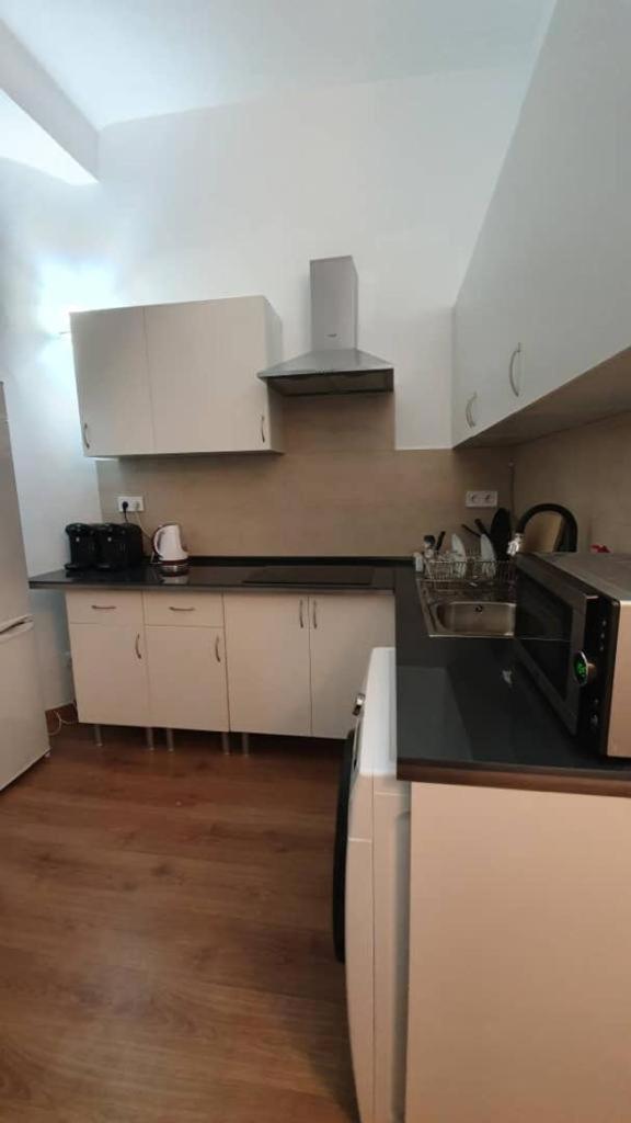 Lux Penthouse gran vía – Twin Room with Bathroom photo 6
