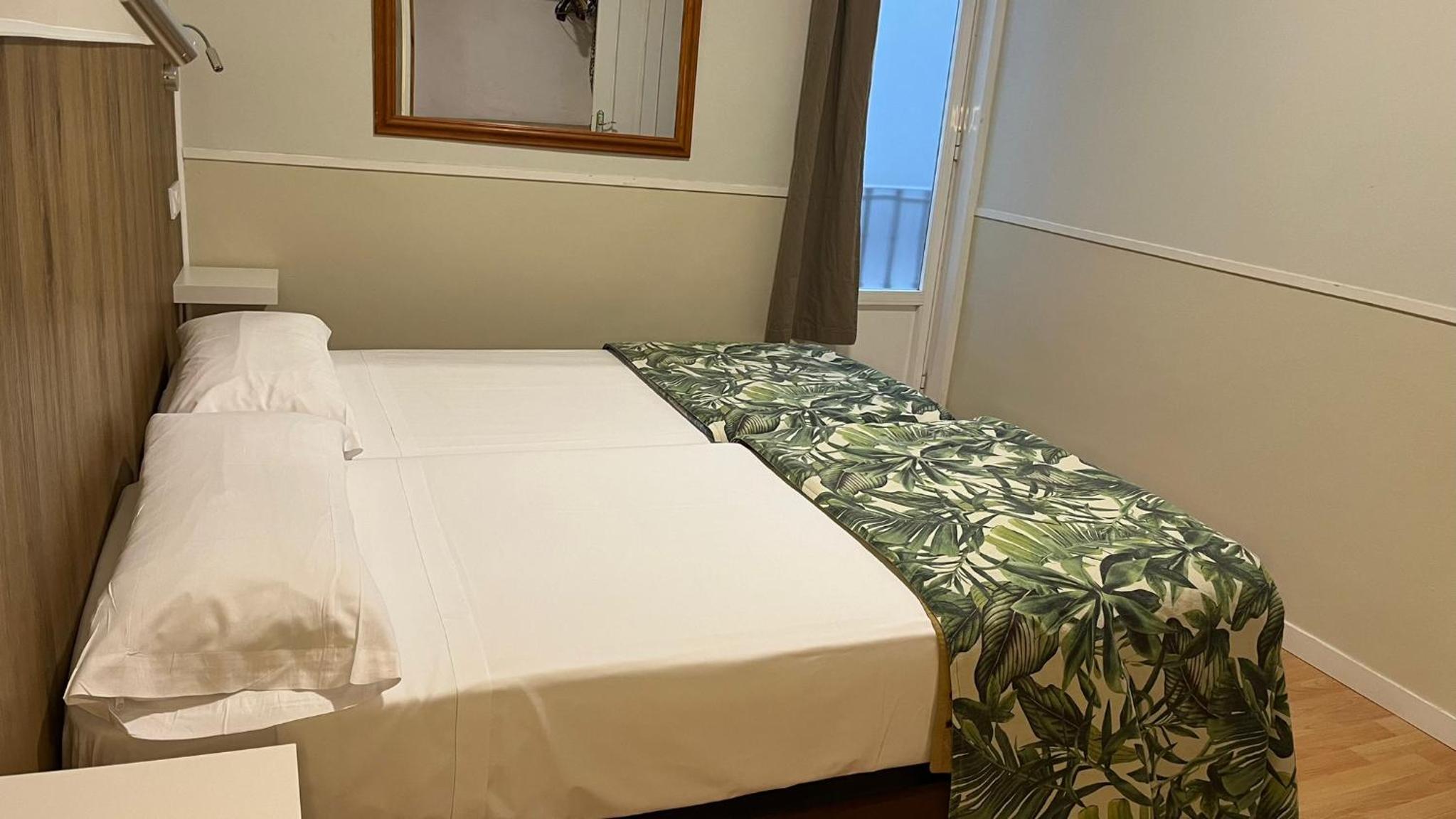 Apartamentos Mayor Centro – Interior Family Studio without Terrace photo 7