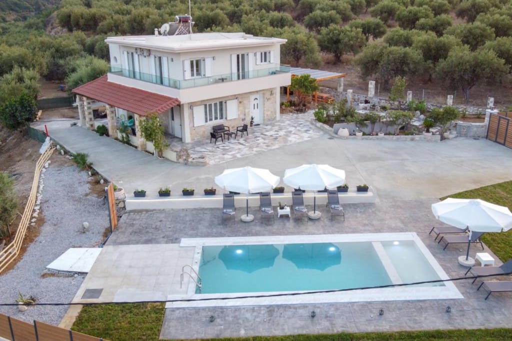Villa Nontas Ntina with Private Pool Playground - Villa with Private Pool