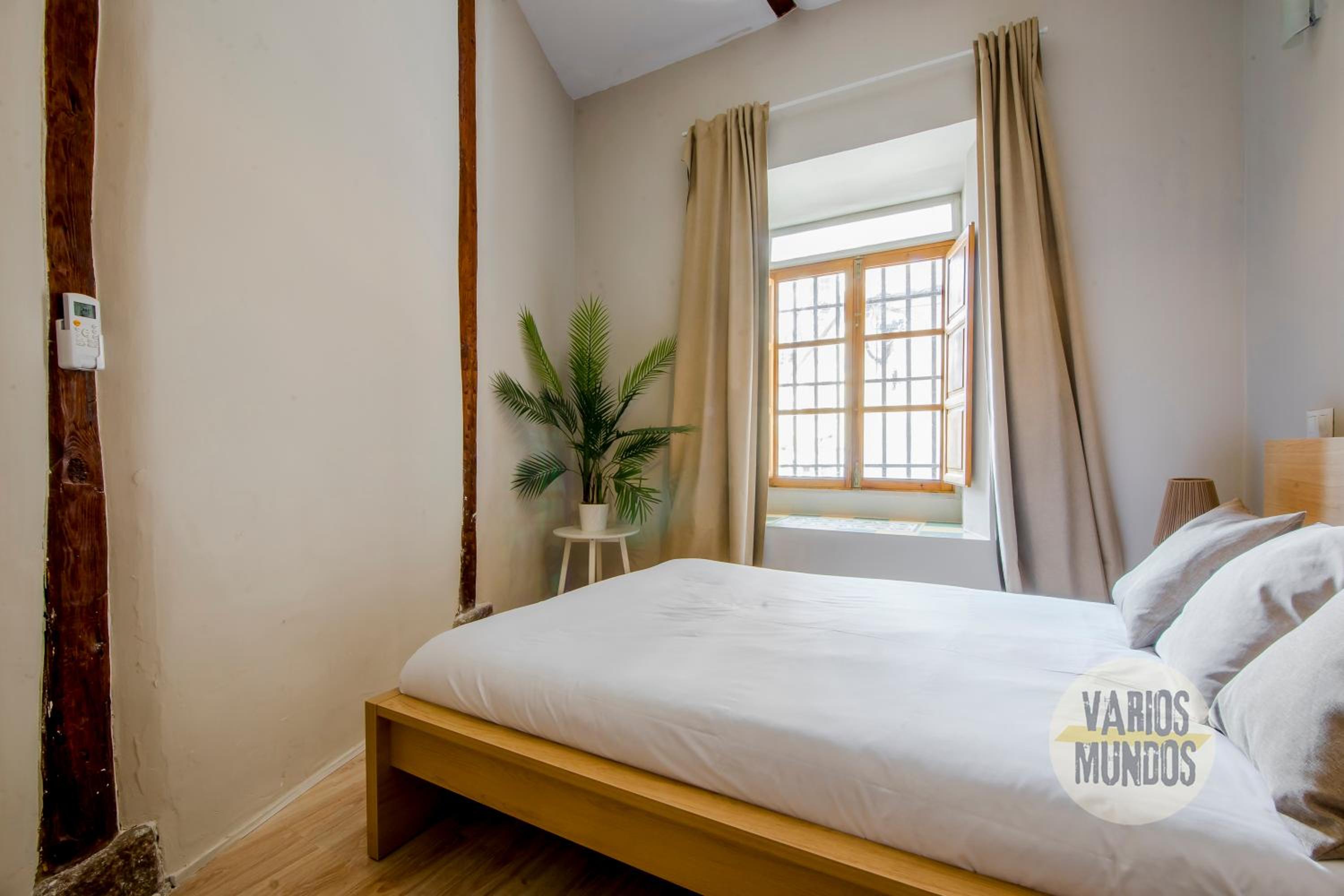 Centrico Apt 7pax en Anton Martin-Centro E2 – Entire Place photo 9
