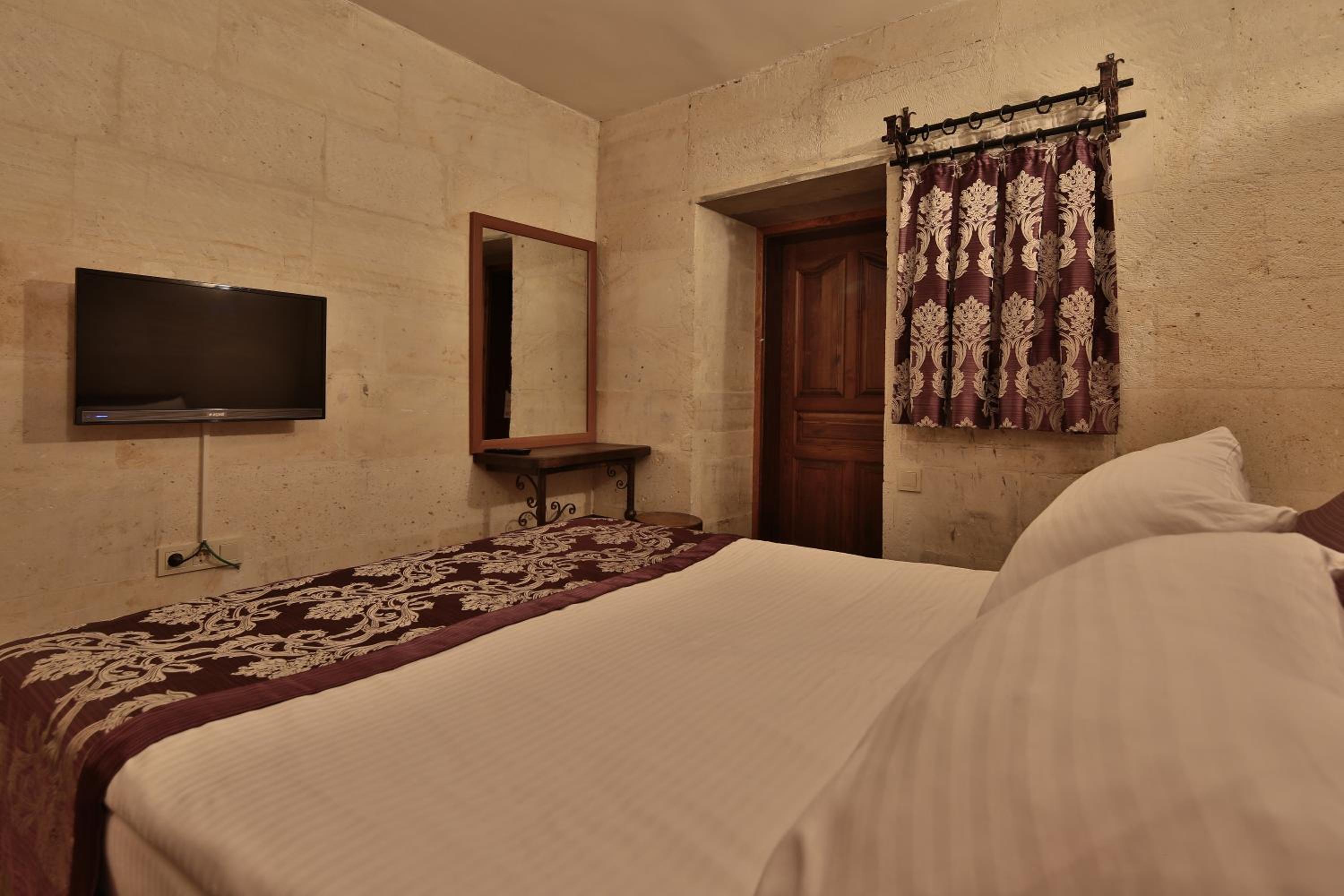 Walnut House – Large Double Room - Görsel 4